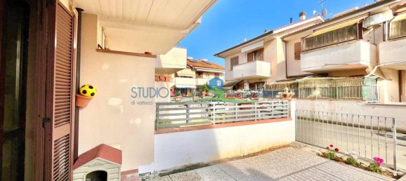 Apartamento de 2 dormitorios en Monsummano Terme, Italy No. 93488 4