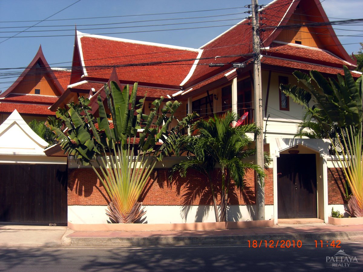 3 bedrooms Cafe / restaurant in Pattaya, Thailand No. 4115