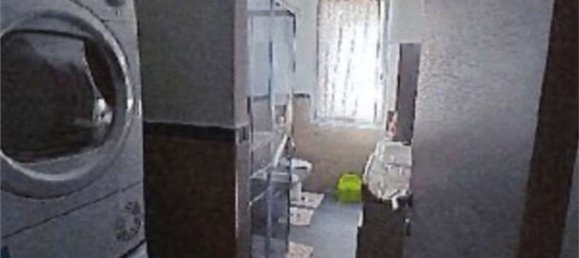 3-salle Appartement à San Possidonio, Italy No. 295682 17