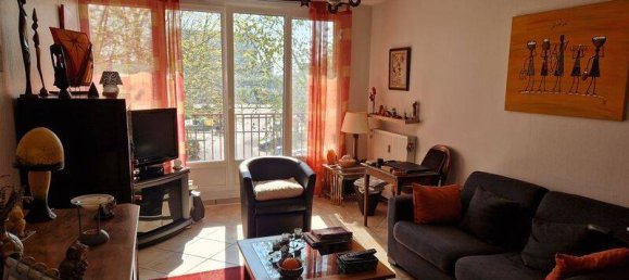 2 Schlafzimmer Wohnung in Compiegne, France, Nr. 61584 9