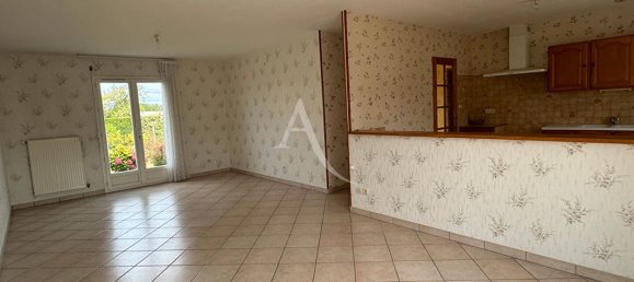 4 bedrooms House in Romorantin-Lanthenay, France No. 62798 3