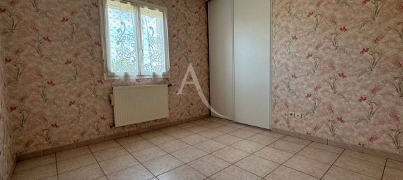 4 bedrooms House in Romorantin-Lanthenay, France No. 62798 9