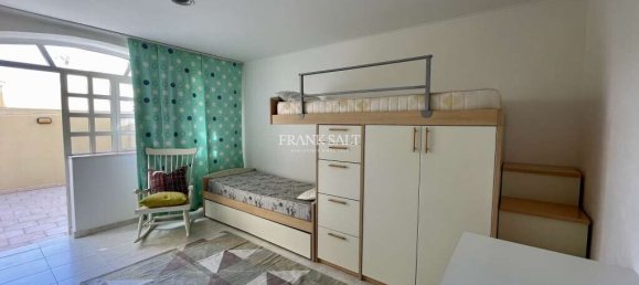 Мезонет с 3 спальнями в Марсаскала, Мальта № 11121 27