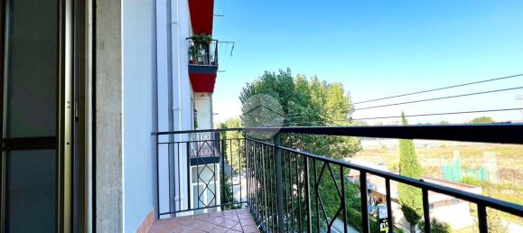 3 rooms Apartment in Marano di Napoli, Italy No. 4816 10