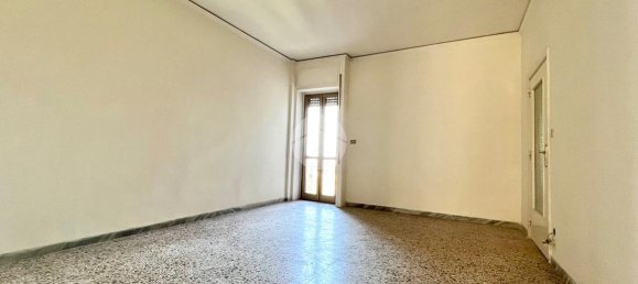 3 rooms Apartment in Marano di Napoli, Italy No. 4816 6