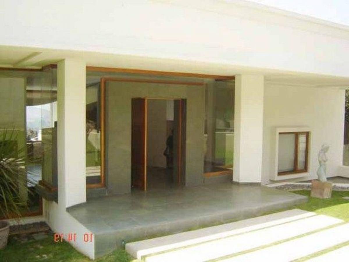 5 bedrooms House in Santiago, Chile No. 5358