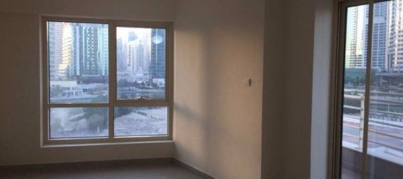 Apartamento de 2 dormitorios en Jumeirah Lake Towers, UAE No. 120149 8