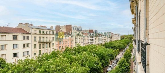 2 bedrooms Apartment in Clichy, France No. 135778 19
