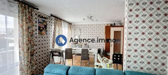 2 bedrooms Apartment in Joue-les-Tours, France No. 73106 2