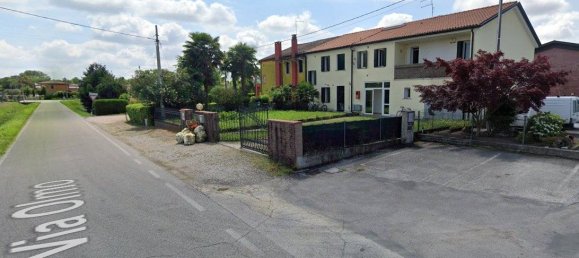 Квартира с 3 спальнями в Сан Джорджо делле Пертиче, Италия № 196877 3