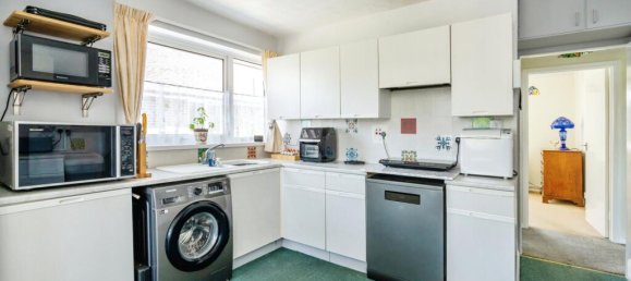 2 غرف نوم بنغالو في Chichester, United Kingdom رقم 10730 25