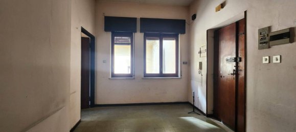 3 bedrooms Apartment in Santa Maria Capua Vetere, Italy No. 316606 7