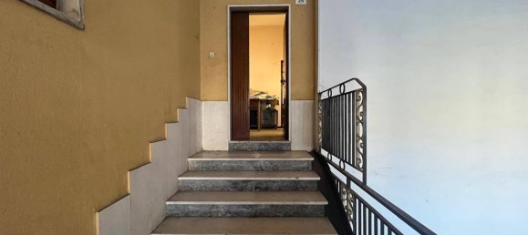 3 bedrooms Apartment in Santa Maria Capua Vetere, Italy No. 316606 3