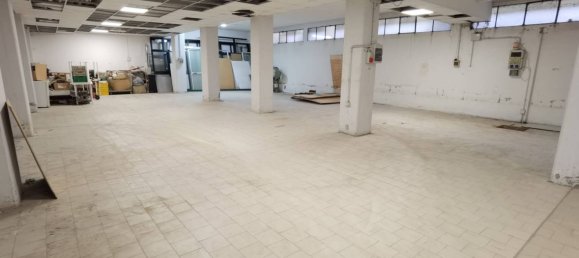 Propiedad comercial en Reggio Emilia, Italy 479 m² No. 250836 2