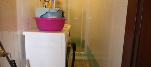 4 Schlafzimmer Wohnung in Sassuolo, Italy, Nr. 318633 12