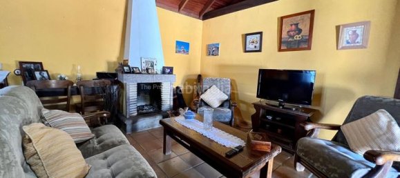 2 bedrooms House in Tenerife, Spain No. 63946 3