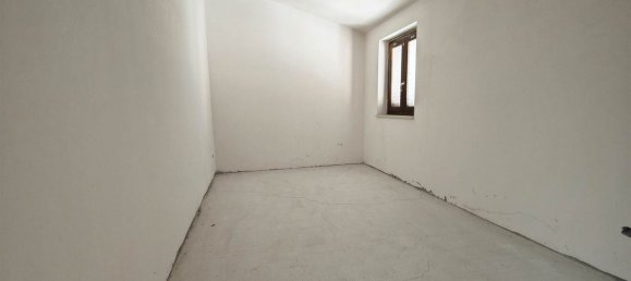 4-Zimmer Wohnung in Ospedaletto d'Alpinolo, Italy, Nr. 210134 27