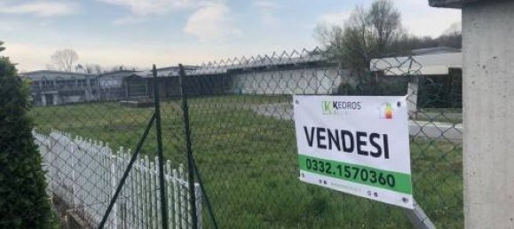 8000m² Warehouse in Mornago, Italy No. 84654 2