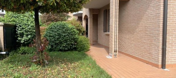 3 rooms Apartment in Soliera, Italy No. 236056 3