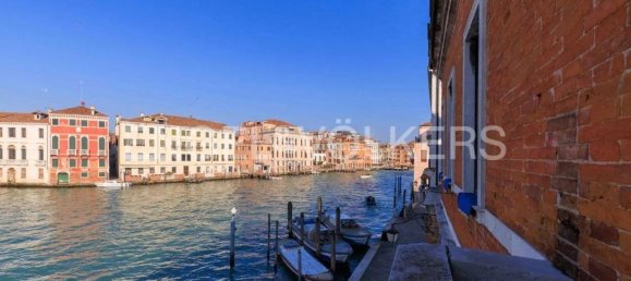 4 Schlafzimmer Wohnung in Venice, Italy, Nr. 129968 8