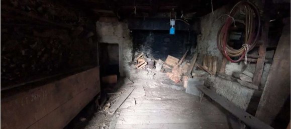 3 Schlafzimmer Haus in Sarre, Italy, Nr. 362420 12