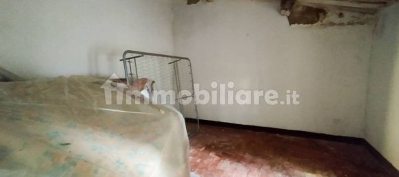 Apartamento T2 em Chianni, Italy N.º 143455 16