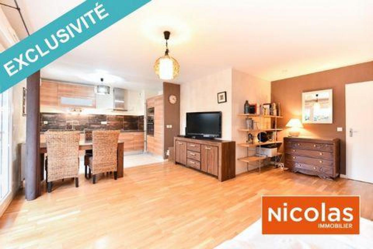 Кондоминиум  с 2 спальнями в Масси, Франция № 34130