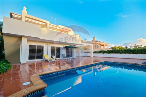 4 bedrooms House in Lagos, Portugal No. 22819