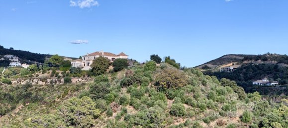 Villa de 7 dormitorios en Marbella, Spain No. 9935 8