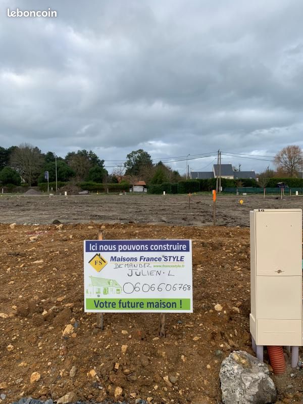 480m² Land in Courseulles-sur-Mer, France No. 357269