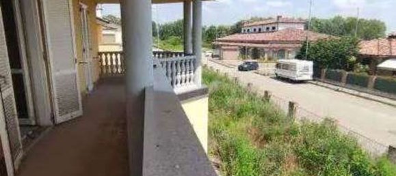 10 rooms Villa in Roncaro, Italy No. 3353 2