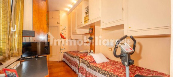 2 Schlafzimmer Wohnung in Rome, Italy, Nr. 331117 12