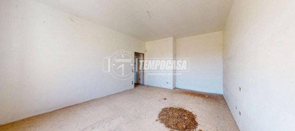 3 bedrooms House in Lizzanello, Italy No. 267748 30