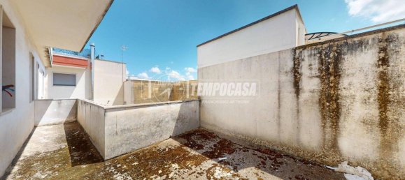 3 bedrooms House in Lizzanello, Italy No. 267748 16