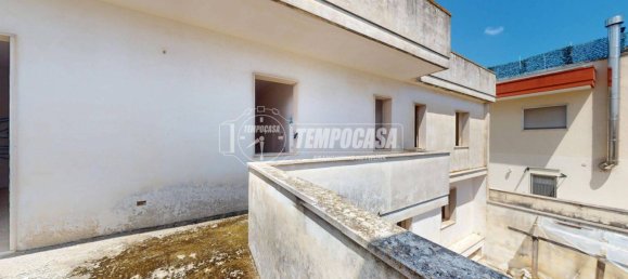 3 bedrooms House in Lizzanello, Italy No. 267748 18