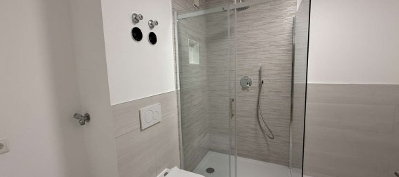 3 chambres Appartement à Landshut, Germany No. 310699 2