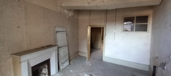 4-Zimmer Gebäude in Luzy, France, Nr. 206694 12