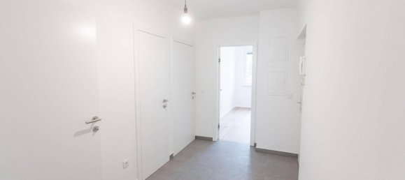 3 rooms Apartment in Dobling, Austria No. 69279 7
