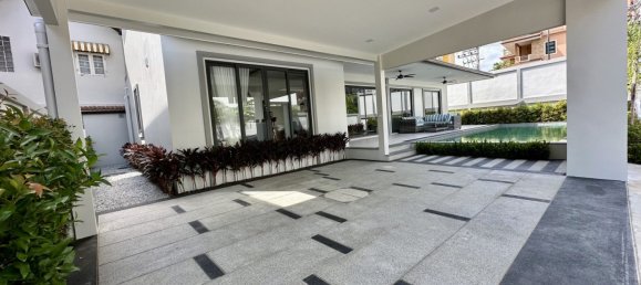 4 bedrooms House for sale in Pattaya, Chonburi, Eastern Thailand, Thailand № 69882 4