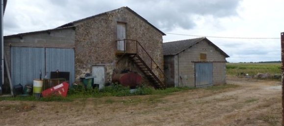 6 Schlafzimmer Haus in Deux-Sevres, France, Nr. 300768 5