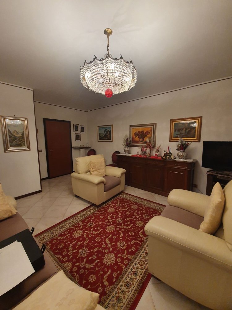 Apartamento de 4 divisões em Pavia, Italy N.º 142860