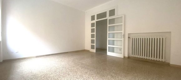Apartamento de 4 habitaciónes en Ravenna, Italy No. 228919 8