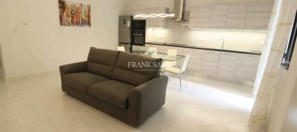 2 Schlafzimmer Wohnung in Sliema, Malta, Nr. 9353 5