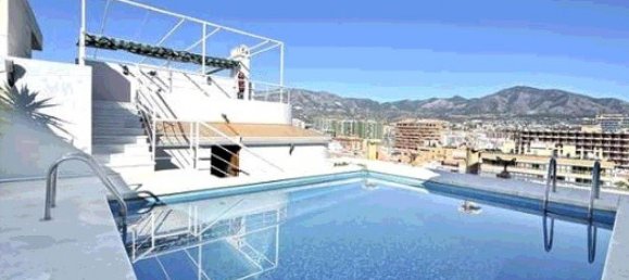 4 bedrooms Penthouse in Fuengirola, Spain No. 83579 7