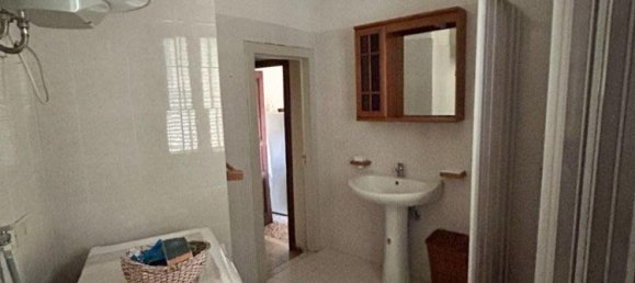 Casa de 4 habitaciónes en Paternò, Italy No. 259714 6