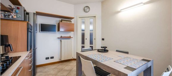 4 rooms Apartment in Carpi, Italy No. 301950 11