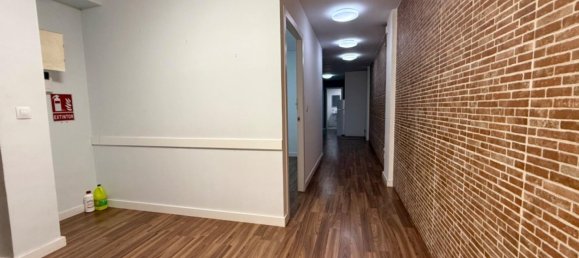 90m² Commercial property in Alicante, Spain No. 284293 4