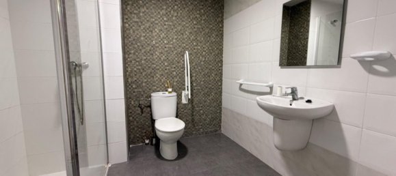 90m² Commercial property in Alicante, Spain No. 284293 20