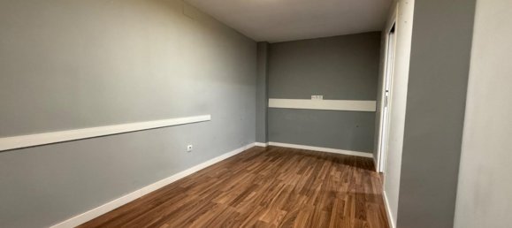 90m² Commercial property in Alicante, Spain No. 284293 19