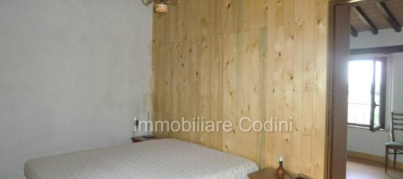 5 rooms House in Massa Martana, Italy No. 22228 19